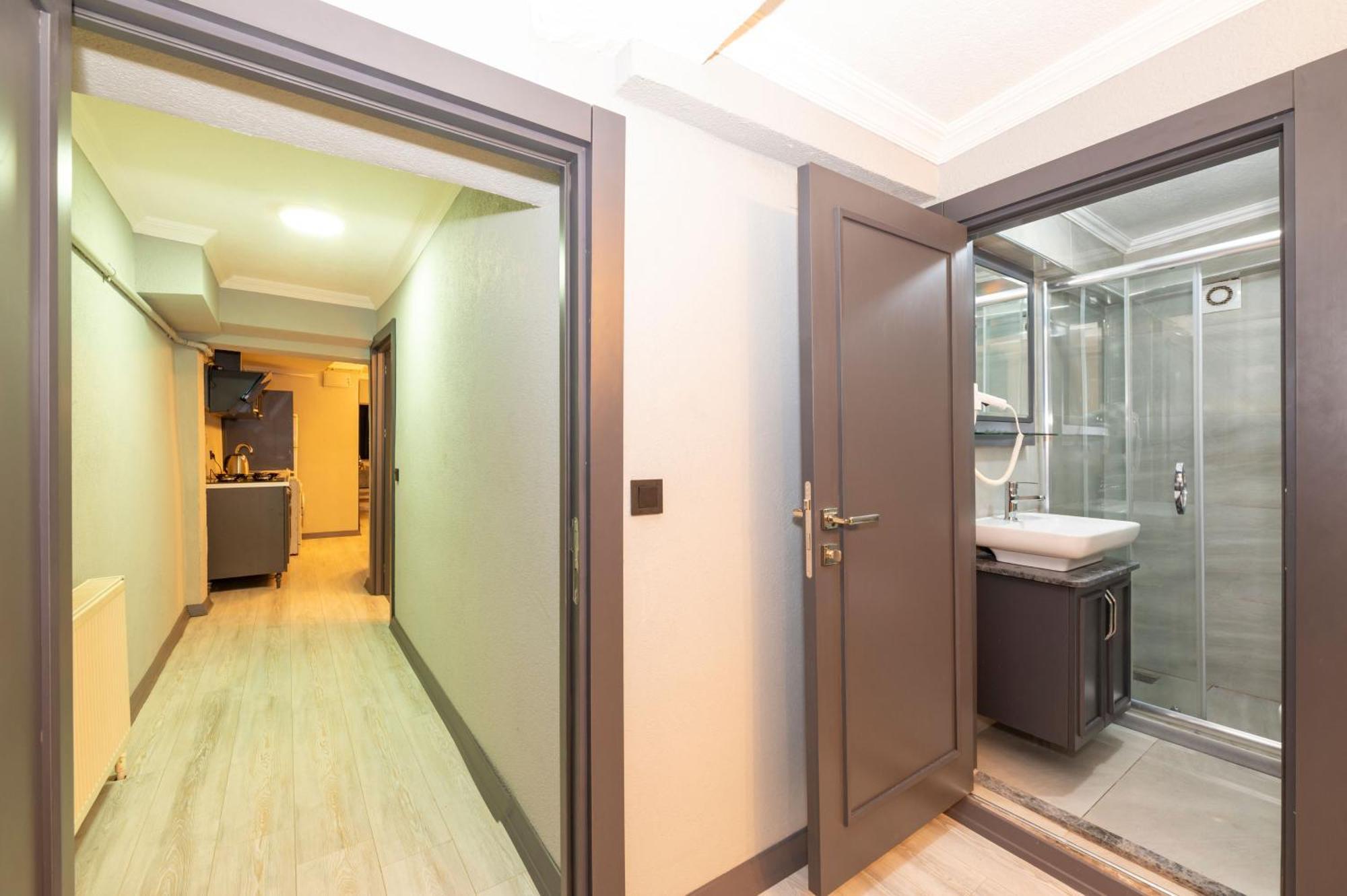Hotel Lagertha Taksim *